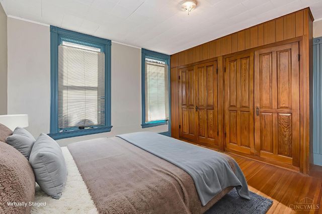 2963 Deckebach Avenue, Cincinnati, OH 45220