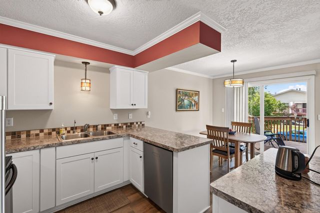 4297 Evergreen Drive, Vadnais Heights, MN 55127