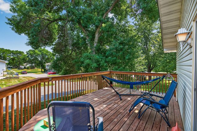 4297 Evergreen Drive, Vadnais Heights, MN 55127