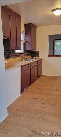 3563 Sherwood Avenue, Niagara Falls, NY 14301