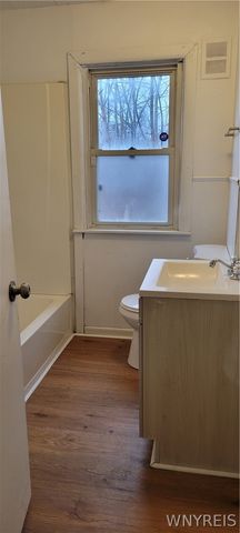 3563 Sherwood Avenue, Niagara Falls, NY 14301