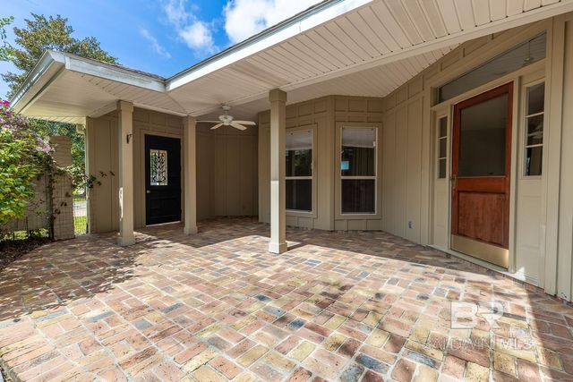 116 Oak Bend Court, Fairhope, AL 36532