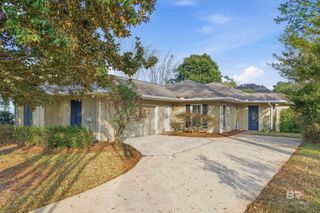 116 Oak Bend Court, Fairhope, AL 36532