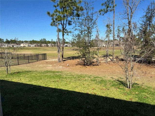540 HICKORY COURSE LOOP, Ocala, FL 34472