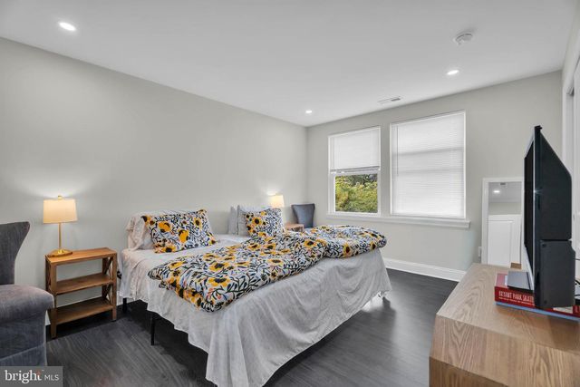 209 BRIARWOOD AVE, Haddonfield, NJ 08033