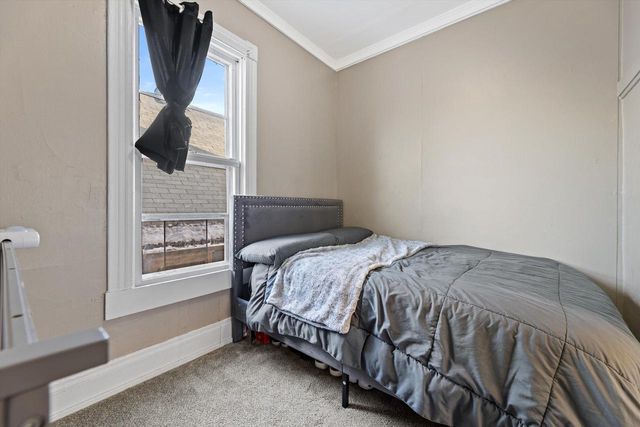 2033 S 16th STREET, Milwaukee, WI 53204