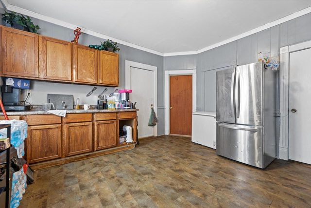 2033 S 16th STREET, Milwaukee, WI 53204