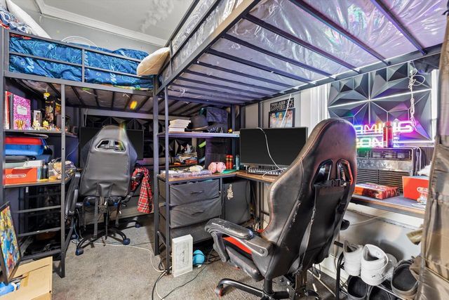 2033 S 16th STREET, Milwaukee, WI 53204