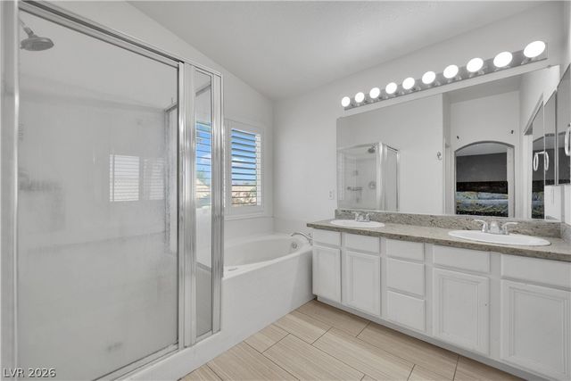 2120 Royal Caribbean Avenue, North Las Vegas, NV 89031