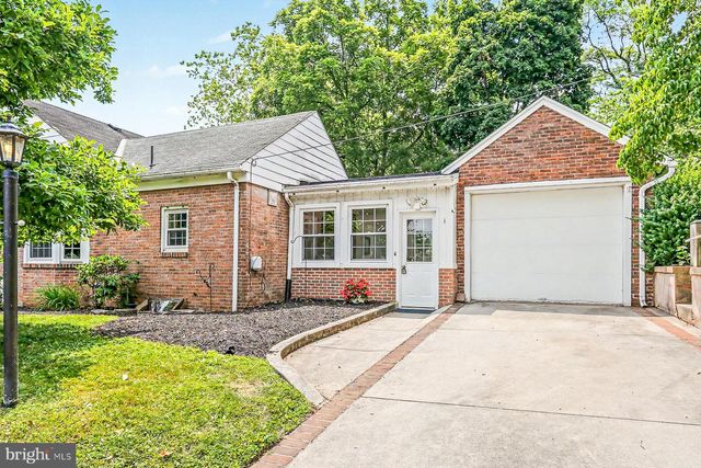 3630 MONTOUR ST, Harrisburg, PA 17111