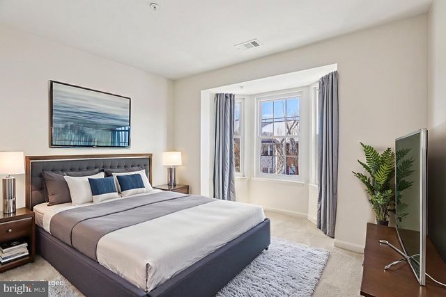 8104 MALLARD SHORE DR, Laurel, MD 20724