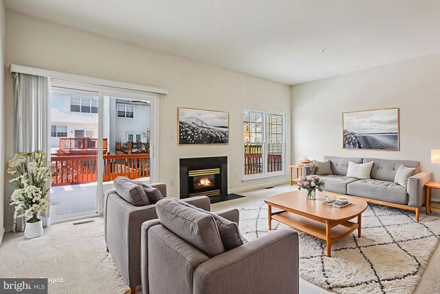 8104 MALLARD SHORE DR, Laurel, MD 20724