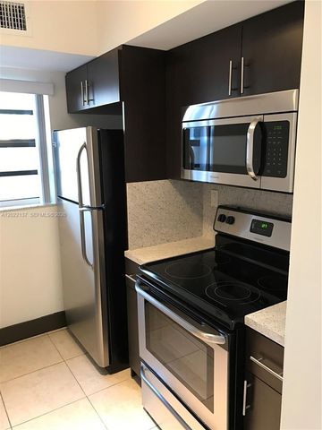 18224 Mediterranean Blvd 2-17, Miami, FL 33015