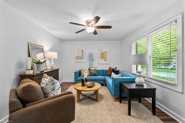 2607 New Garden Road E, Greensboro, NC 27455