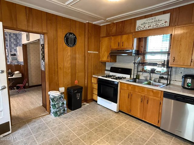 12 Pacific Street, Granville, NY 12832