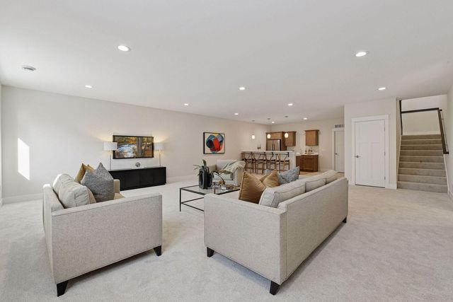2013 Mulberry Lane, Carver, MN 55315