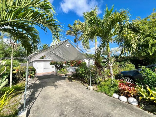 1465 SW 28th Way, Fort Lauderdale, FL 33312