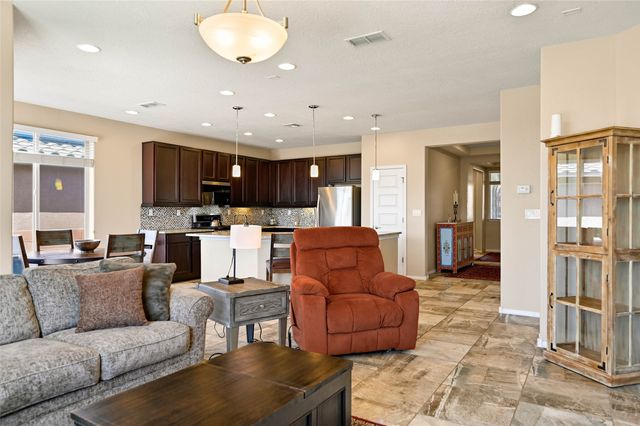 4678 Hojas Verdes, Santa Fe, NM 87507