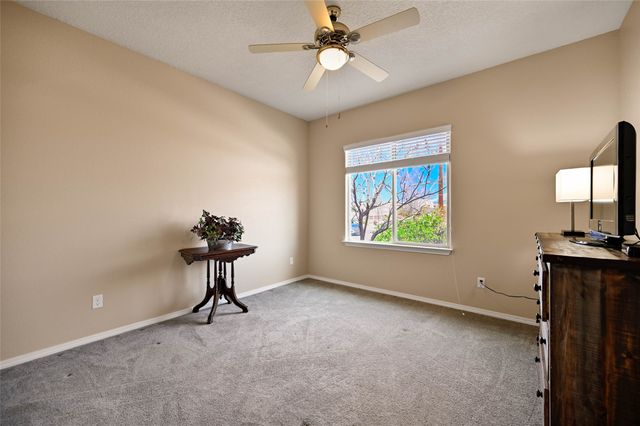 4678 Hojas Verdes, Santa Fe, NM 87507