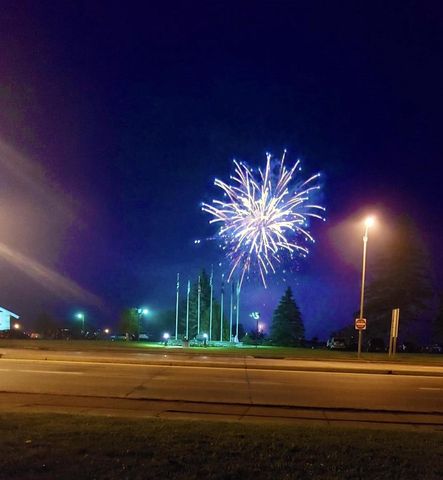 402 East 2nd St, Superior, WI 54880