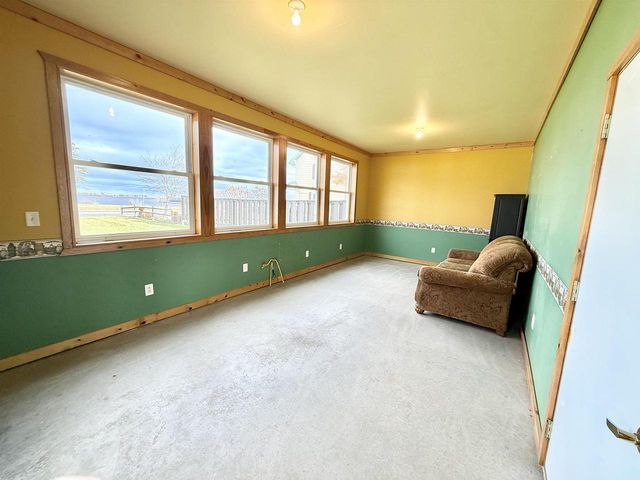 402 East 2nd St, Superior, WI 54880