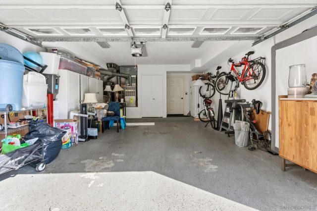 2842 Torrey Pines Rd, La Jolla, CA 92037