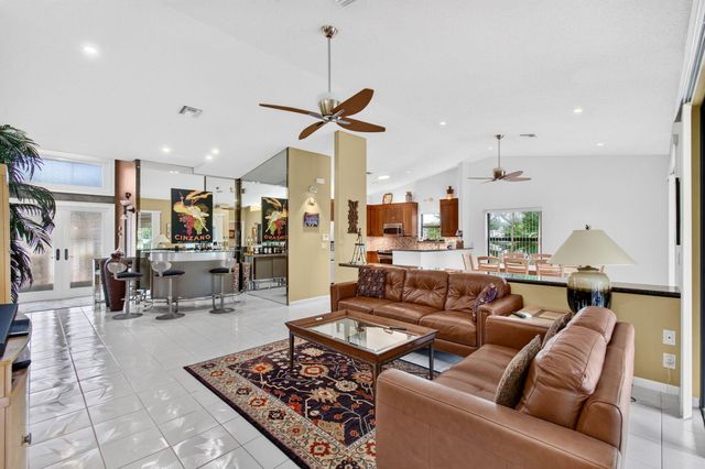 4691 Yardarm Lane, Boynton Beach, FL 33436