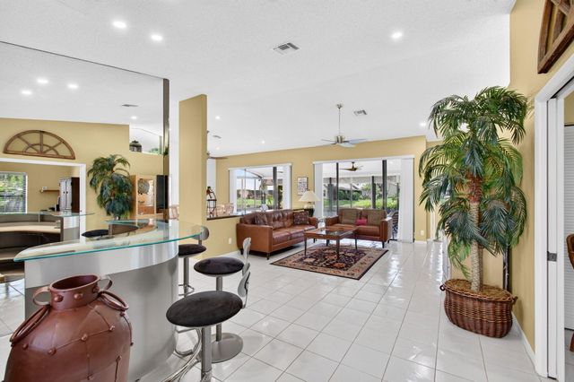 4691 Yardarm Lane, Boynton Beach, FL 33436