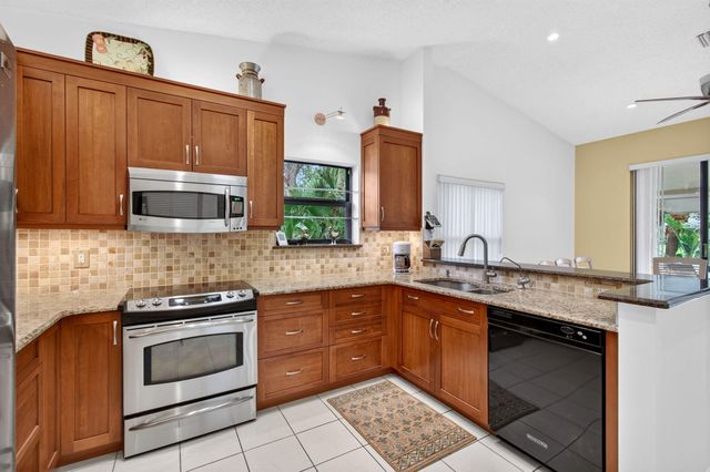 4691 Yardarm Lane, Boynton Beach, FL 33436