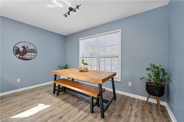 150 Leawood CIR, Naples, FL 34104