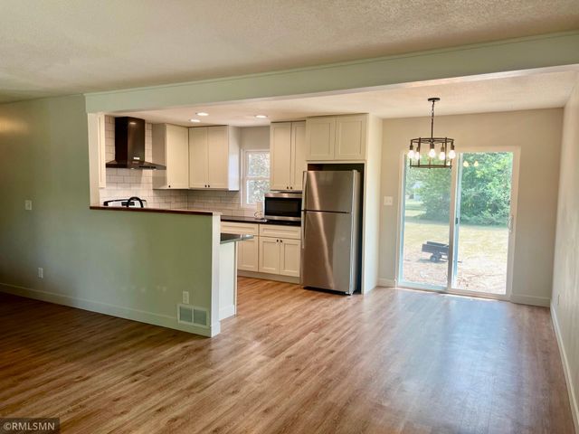 13845 Underclift Street NW, Andover, MN 55304
