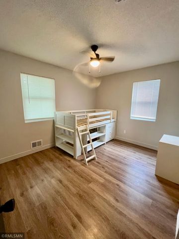 13845 Underclift Street NW, Andover, MN 55304