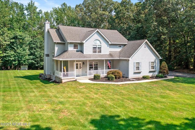 90 Sanders Lane, Cream Ridge, NJ 08514