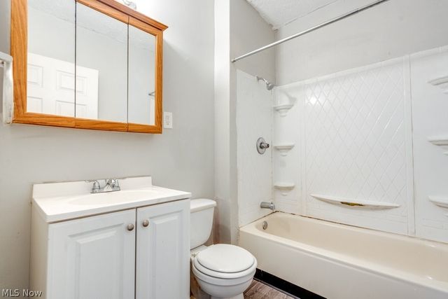 9609 Pierpont Avenue, Cleveland, OH 44108