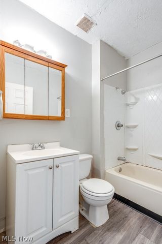 9609 Pierpont Avenue, Cleveland, OH 44108