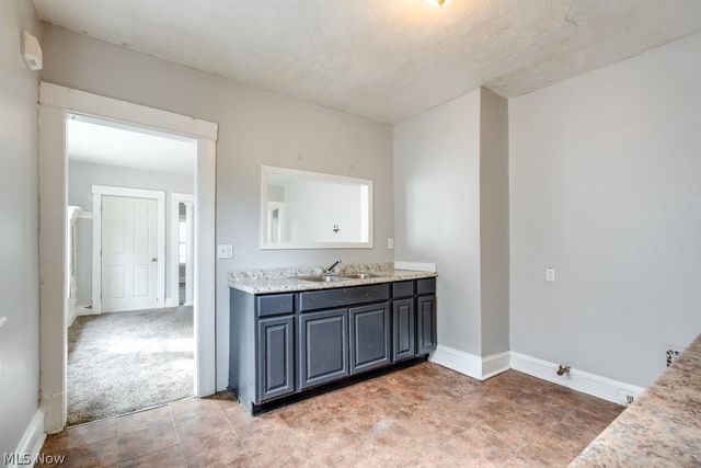 9609 Pierpont Avenue, Cleveland, OH 44108