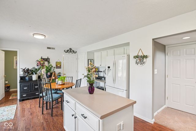 12338 Slate Drive, Fishers, IN 46037