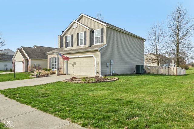 12338 Slate Drive, Fishers, IN 46037