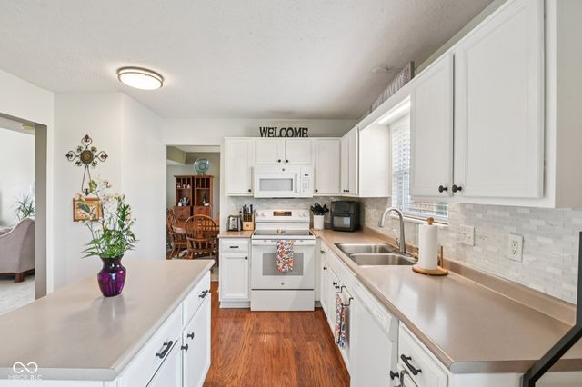 12338 Slate Drive, Fishers, IN 46037