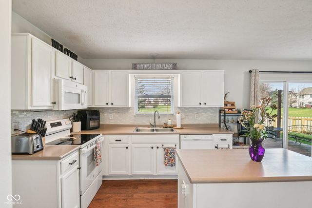 12338 Slate Drive, Fishers, IN 46037