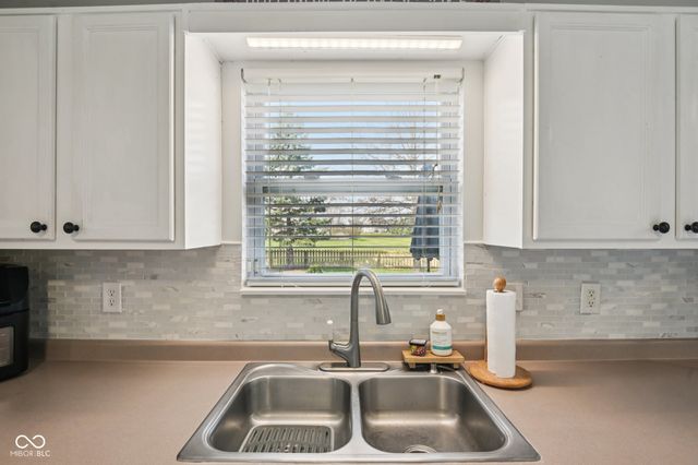 12338 Slate Drive, Fishers, IN 46037