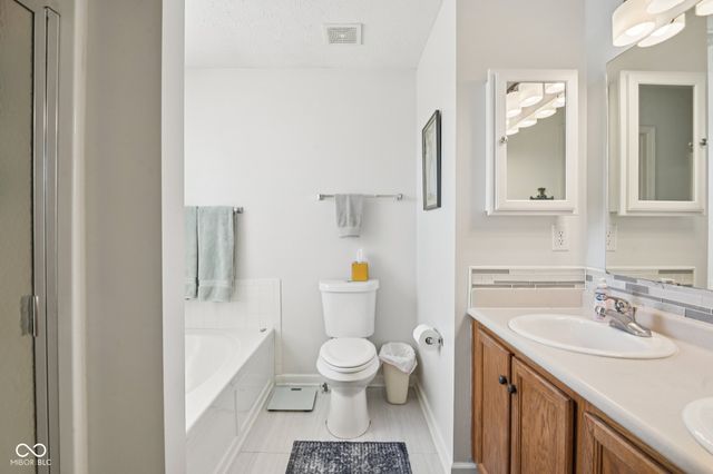 12338 Slate Drive, Fishers, IN 46037