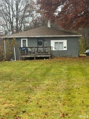 55905 Wright Road, South Bend, IN 46619