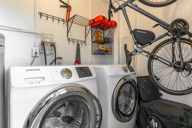 2526 W KANSAS AVENUE B, Tampa, FL 33629