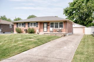 11610 Semillon Ln, Louisville, KY 40272