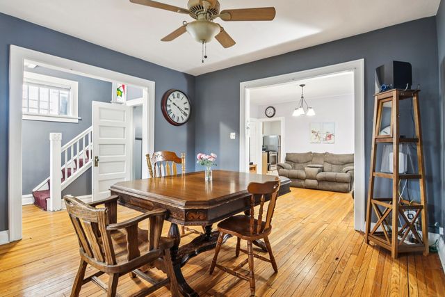 3921 N Newcastle Avenue, Chicago, IL 60634