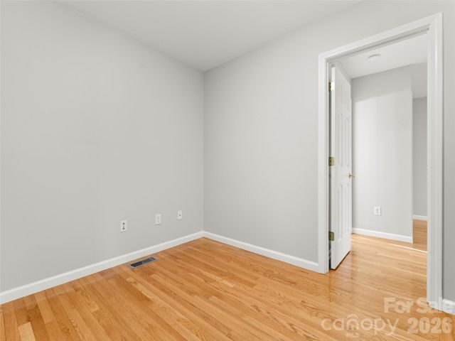 13 Castle Street, Asheville, NC 28803