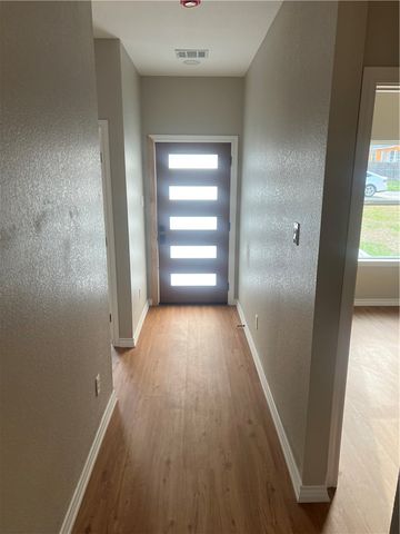 1614 Robeson Street, Bryan, TX 77803