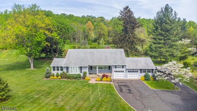 57 Washington Valley Rd, Warren Twp., NJ 07059