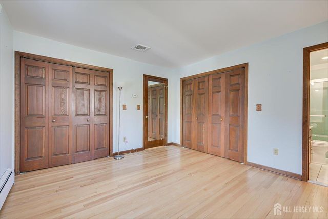 17 Bartha Avenue, Edison, NJ 08817